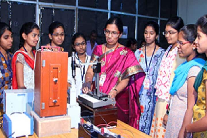 G Pulla Reddy Degree and PG College campus in Hyderabad, Telangana, India — photo 4