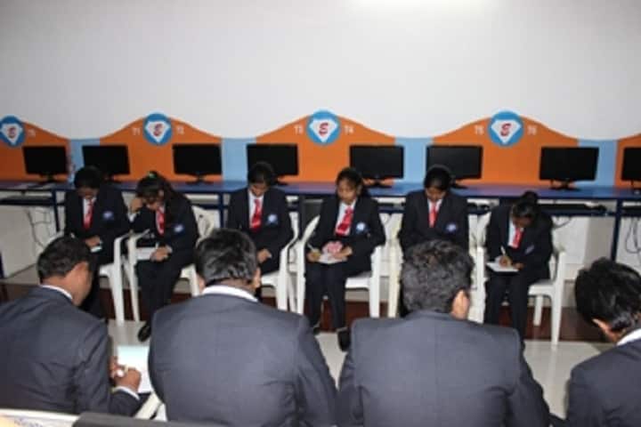 Emerald's Degree College campus in Tirupati, Andhra Pradesh, India — photo 3