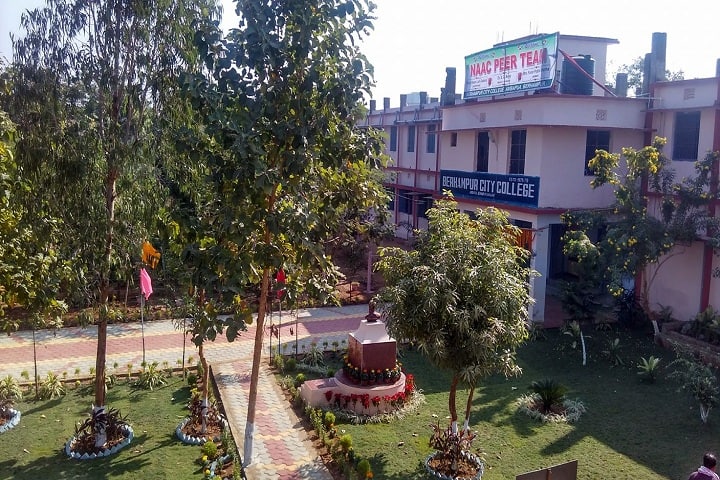 Berhampur City College campus in Brahmapur, Odisha, India — photo 2