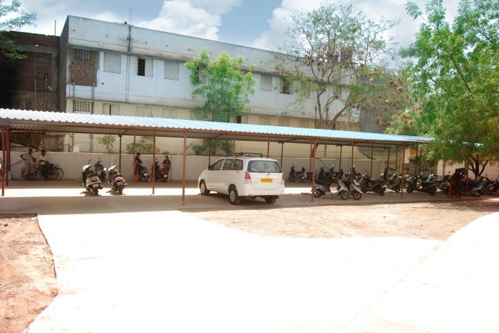 Godutai Engineering College for Women campus in Kalaburagi, Karnataka, India — photo 4