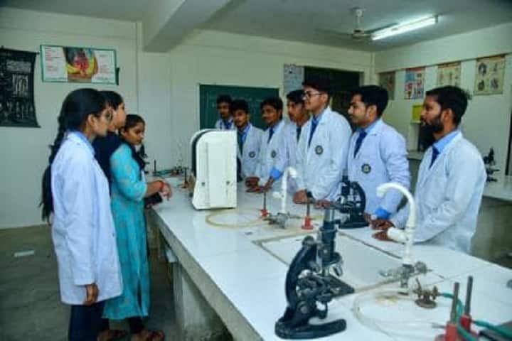 Krishnarpit Institute of Pharmacy campus in Allahabad, Uttar Pradesh, India — photo 5