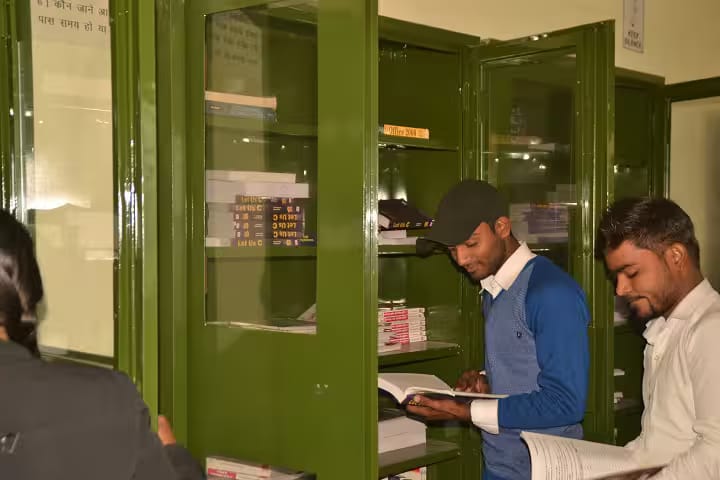Mahamaya IT Polytechnic campus in Maharajganj, Uttar Pradesh, India — photo 4