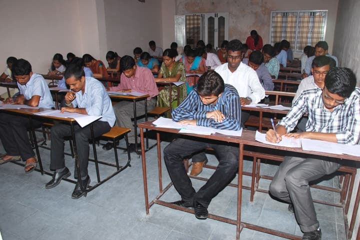Prathibha Degree College campus in Hyderabad, Telangana, India — photo 3