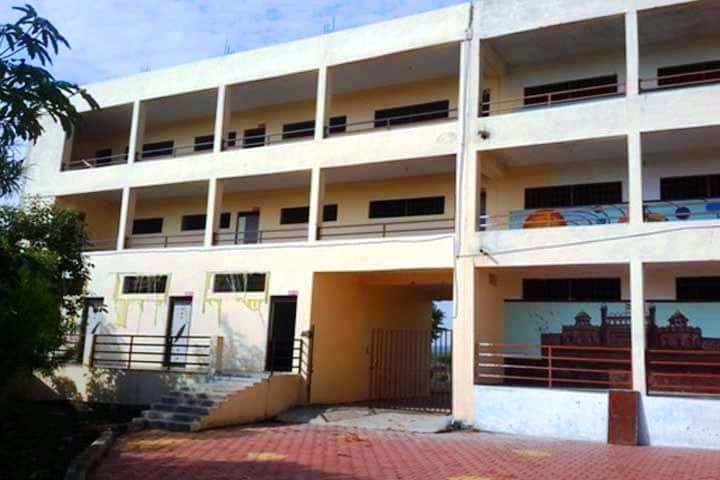KPM College campus in Sultanpur, Madhya Pradesh, India — photo 2