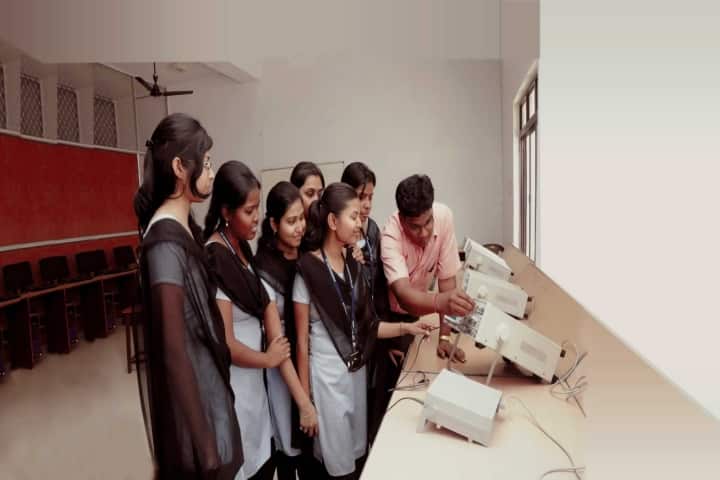 Bhubaneswar Institute of Technology campus in Bhubaneshwar, Odisha, India — photo 4
