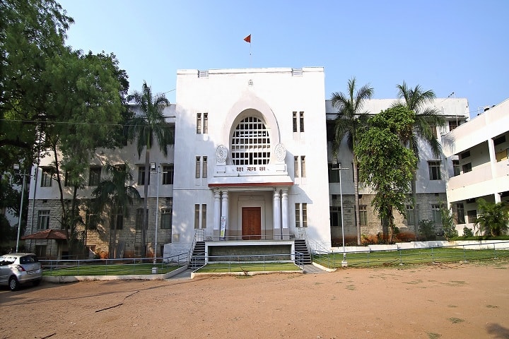 Keshav Memorial Institute of Commerce and Science campus in Hyderabad, Telangana, India — photo 1