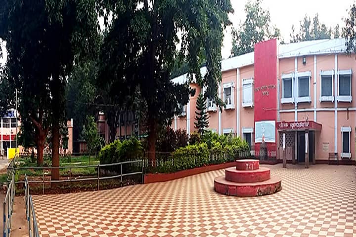 Dhenkanal Autonomous College campus in Dhenkanal, Odisha, India — photo 1