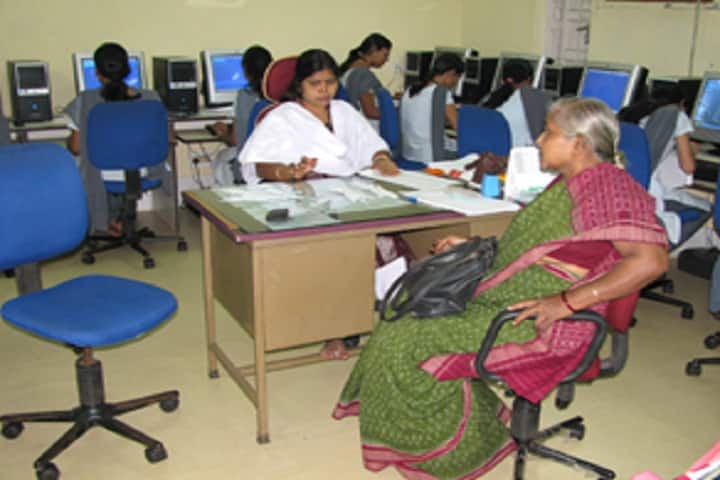 Dhenkanal Autonomous College campus in Dhenkanal, Odisha, India — photo 4