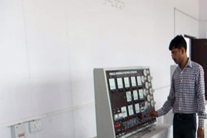 PK Polytechnic campus in Mathura, Uttar Pradesh, India — photo 3