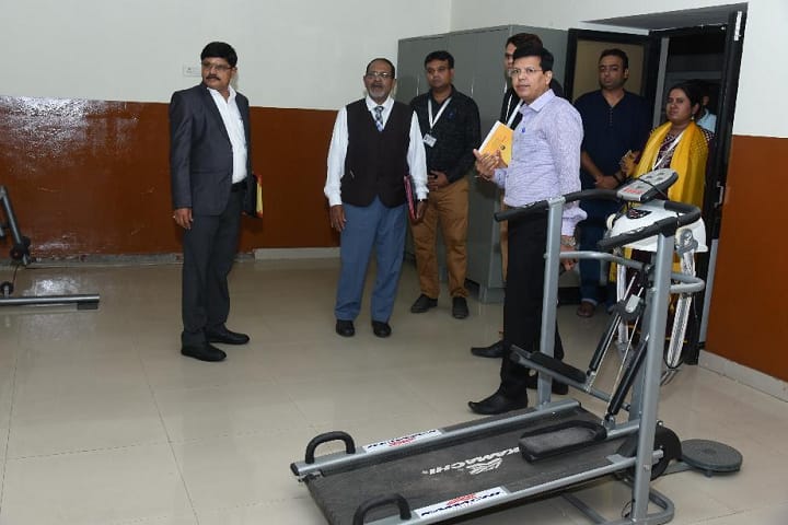 Shri KK Shastri Government Commerce College campus in Ahmedabad, Gujarat, India — photo 6