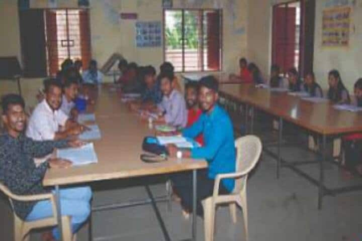Government First Grade College campus in Honnali, Karnataka, India — photo 5