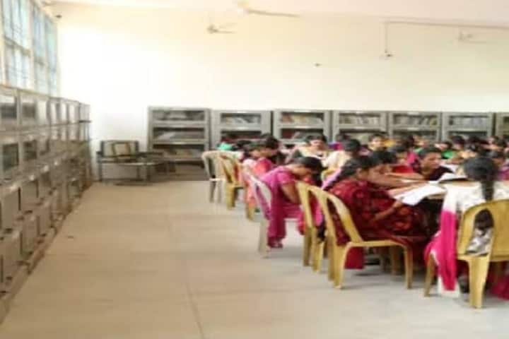 Jeevan Chanan PG Mahila Mahavidyalaya campus in Karnal, Haryana, India — photo 2