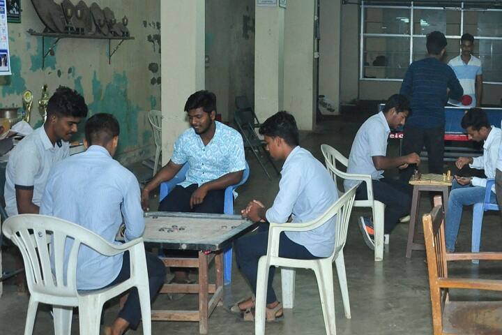 Ambli Dodda Bharamappa First Grade College campus in Harpanahalli, Karnataka, India — photo 3