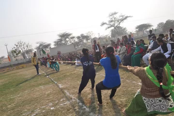 Maharani Lakshmi Bai College campus in Bhiwani, Haryana, India — photo 4