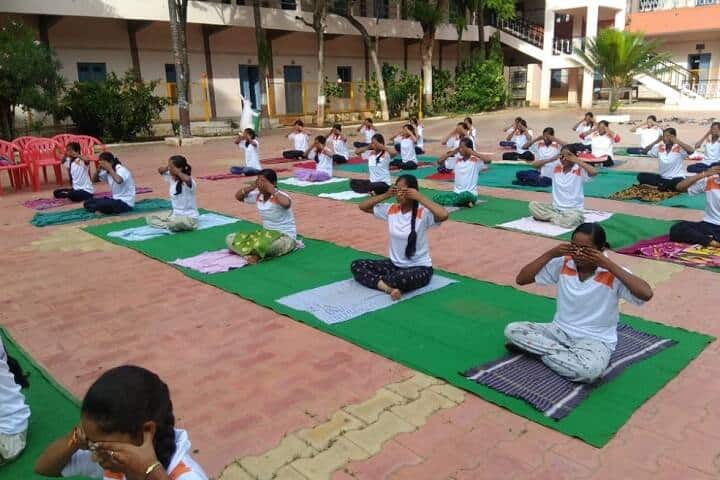 Kottureshwara Degree College campus in Kotturu, Karnataka, India — photo 6