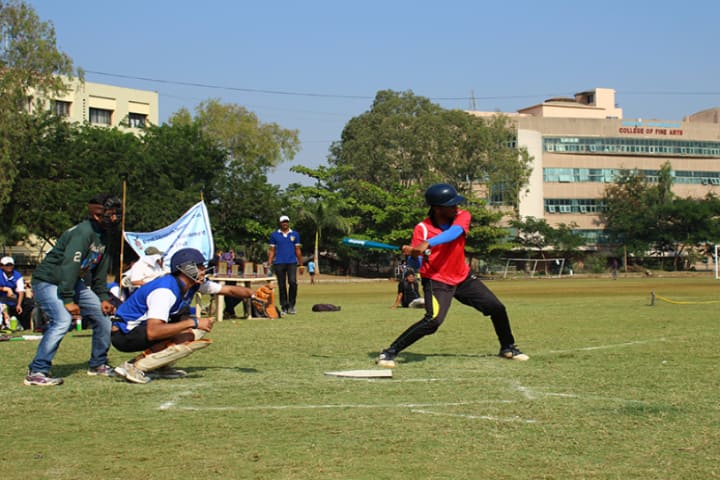 Bharati Vidyapeeth Dental College and Hospital campus in Pune, Maharashtra, India — photo 2
