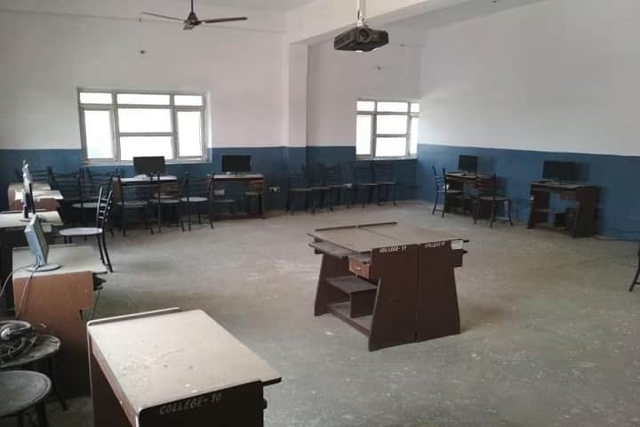 Modern International College of Education campus in Faridabad, Haryana, India — photo 2