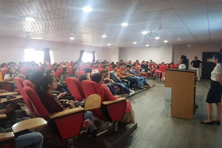 MERI Professional and Law Institute campus in Bahadurgarh, Haryana, India — photo 5