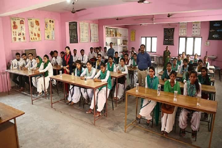 Samrat Prithvi Raj Chauhan Mahavidyalaya campus in Haridwar, Uttarakhand, India — photo 2