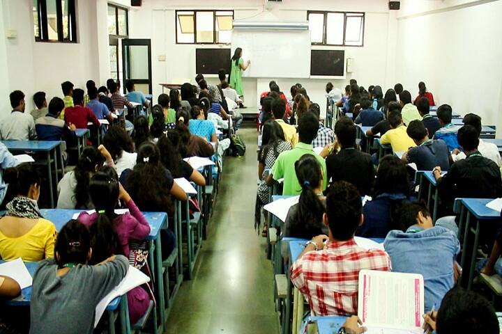 Pillai College of Arts campus in Navi Mumbai, Maharashtra, India — photo 3