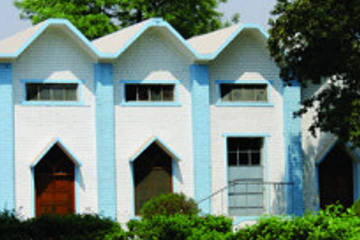 Roorkee Adventist College campus in Roorkee, Uttarakhand, India — photo 2