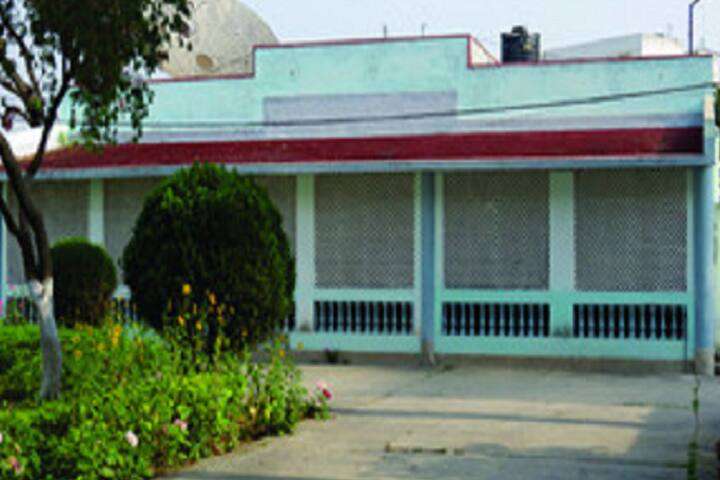 Roorkee Adventist College campus in Roorkee, Uttarakhand, India — photo 4