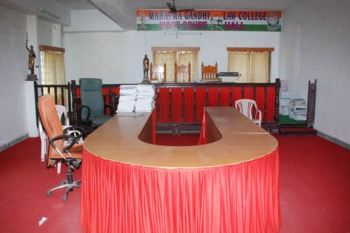 Mahatma Gandhi Law College campus in Hyderabad, Telangana, India — photo 5