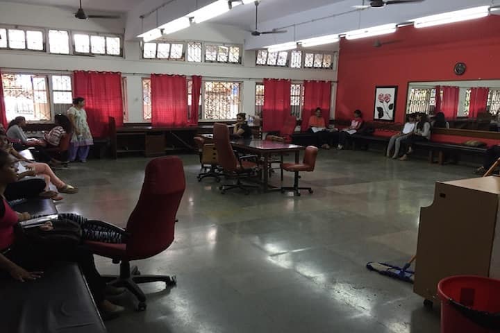 St Andrew's College of Arts Science and Commerce campus in Mumbai, Maharashtra, India — photo 4