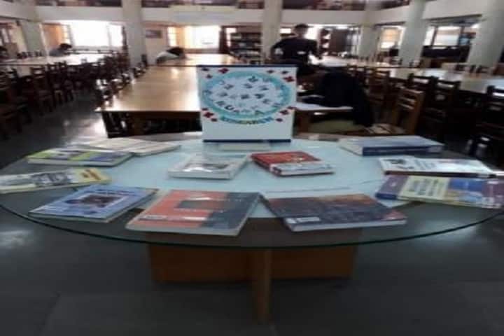 St Andrew's College of Arts Science and Commerce campus in Mumbai, Maharashtra, India — photo 5