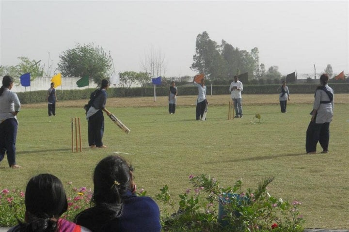 HLM Girls College campus in Ghaziabad, Uttar Pradesh, India — photo 2