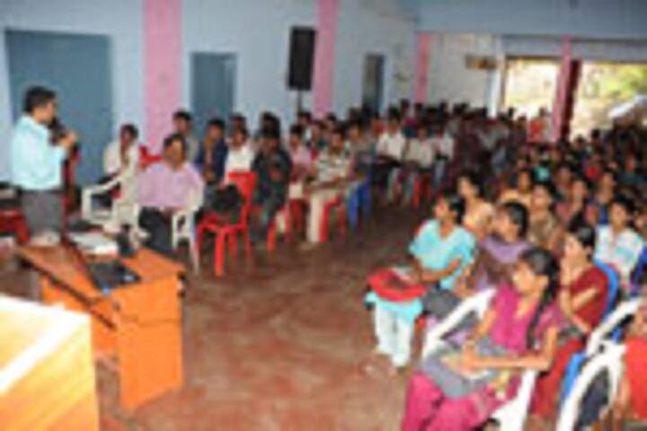 Government First Grade College campus in Shivamogga, Karnataka, India — photo 4