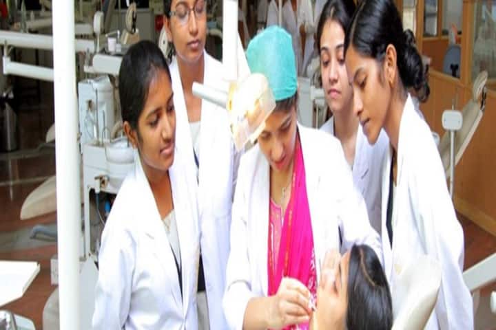 Amrita School of Dentistry campus in Ernakulam, Kerala, India — photo 2