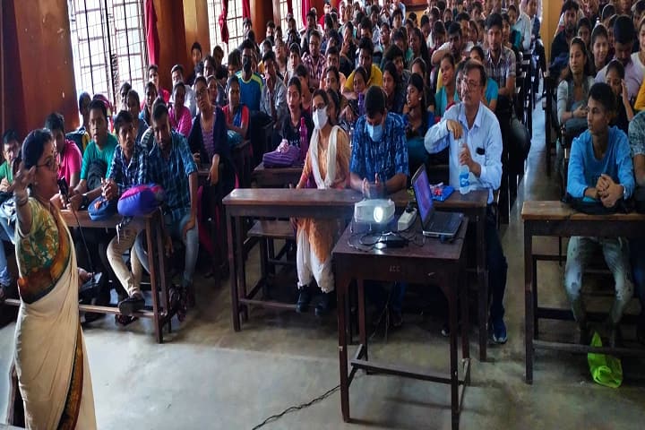 Jogesh Chandra Chowdhury College campus in Kolkata, West Bengal, India — photo 4