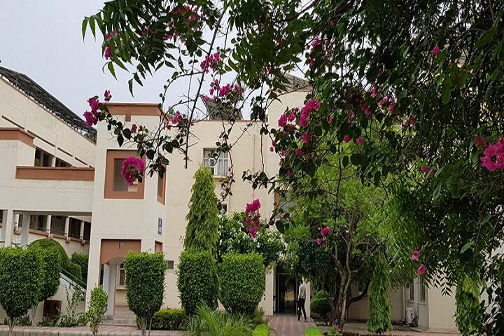 School of Legal Studies campus in Sohna, Haryana, India — photo 1