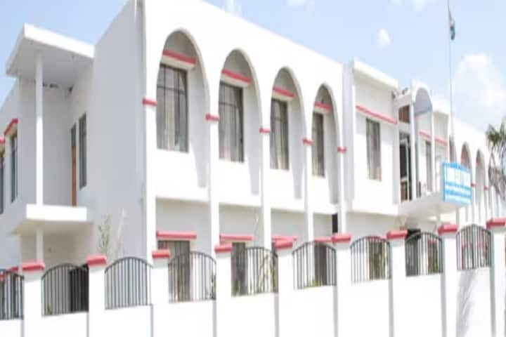 Ch Matu Ram College of Education campus in Kurukshetra, Haryana, India — photo 1
