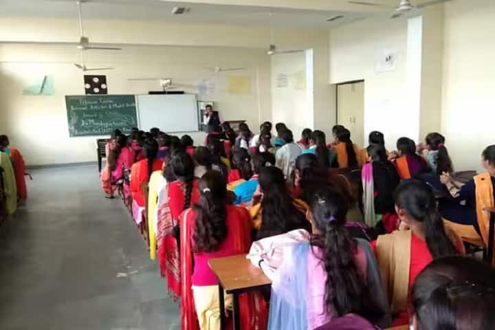 Government College for Women campus in Panipat, Haryana, India — photo 2
