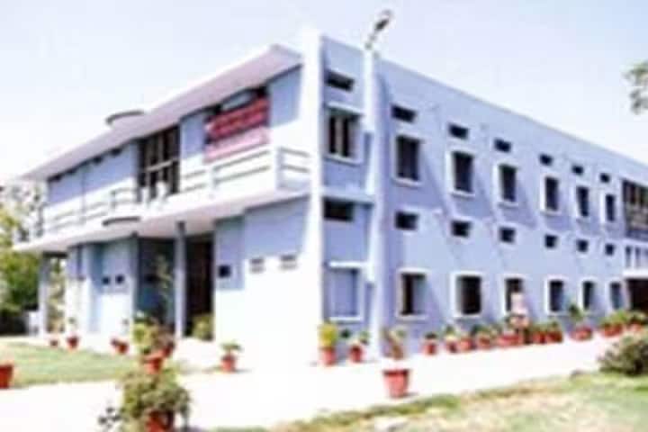 Satish Public College of Education campus in Rewari, Haryana, India — photo 2