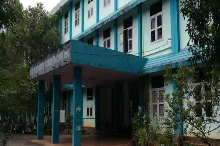Sri C Achutha Menon Government College campus in Thrissur, Kerala, India — photo 2
