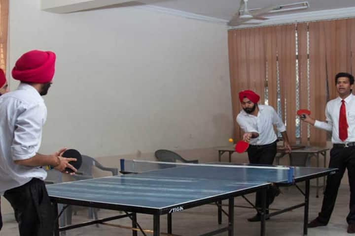Guru Nanak Institute of Management campus in New Delhi, Delhi, India — photo 5