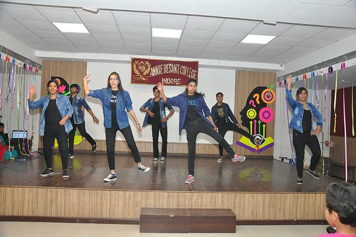 Annie Besant College campus in Indore, Madhya Pradesh, India — photo 4