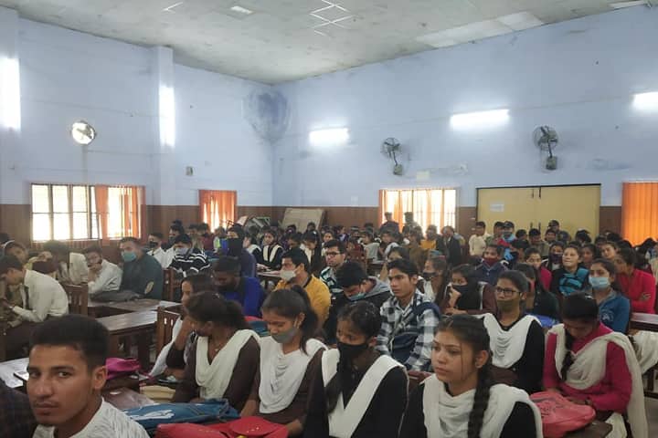 Dr Shivanand Nautiyal Government PG College campus in Karnaprayag, Uttarakhand, India — photo 4
