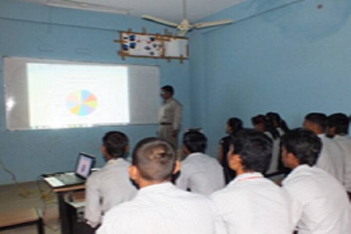 Sardar Vallabh Bhai Patel College campus in Mandleshwar, Madhya Pradesh, India — photo 5