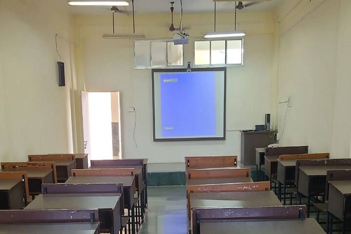 Saraswati College campus in Shegaon, Maharashtra, India — photo 3