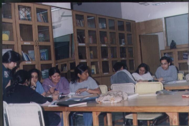 Vastu Kala Academy campus in New Delhi, Delhi, India — photo 4