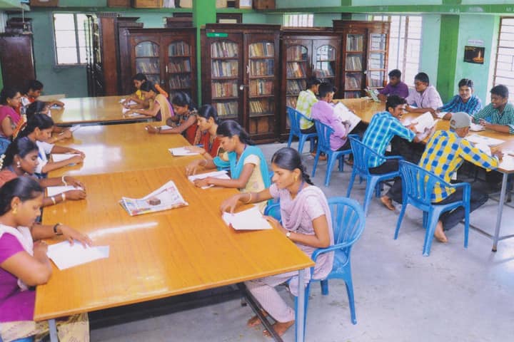 TUK Arts College campus in Thanjavur, Tamil Nadu, India — photo 4