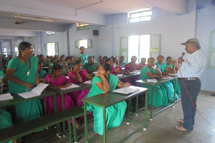 Sri Sarada Niketan College of Science for Women campus in Karur, Tamil Nadu, India — photo 3