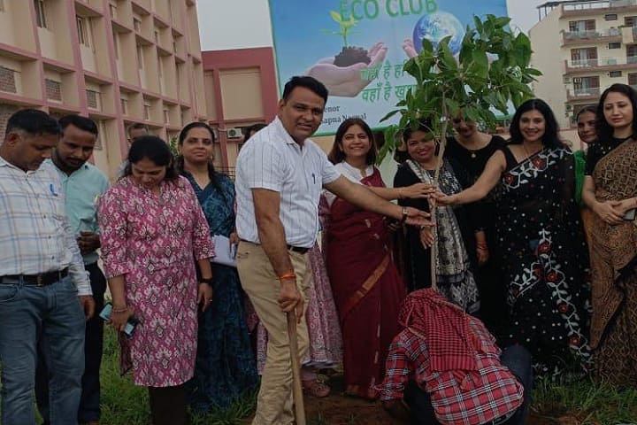 Smt Sushma Swaraj Government College for Girls campus in Faridabad, Haryana, India — photo 3