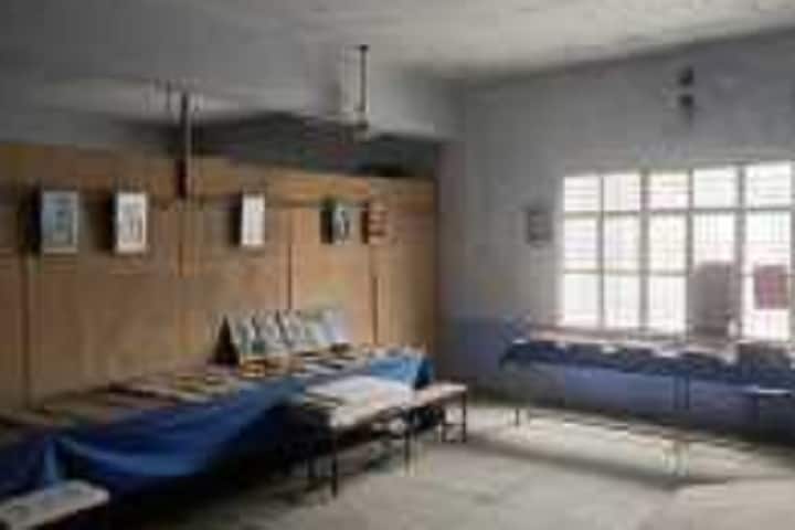 Saraswati Mahavidyalaya campus in Etawah, Uttar Pradesh, India — photo 5