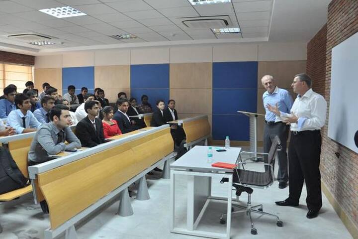 IIMT School of Management campus in Gurgaon, Haryana, India — photo 2