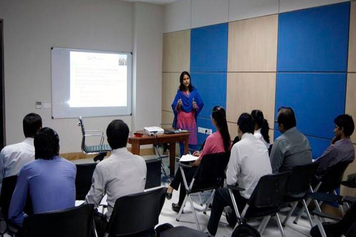 IIMT School of Management campus in Gurgaon, Haryana, India — photo 5